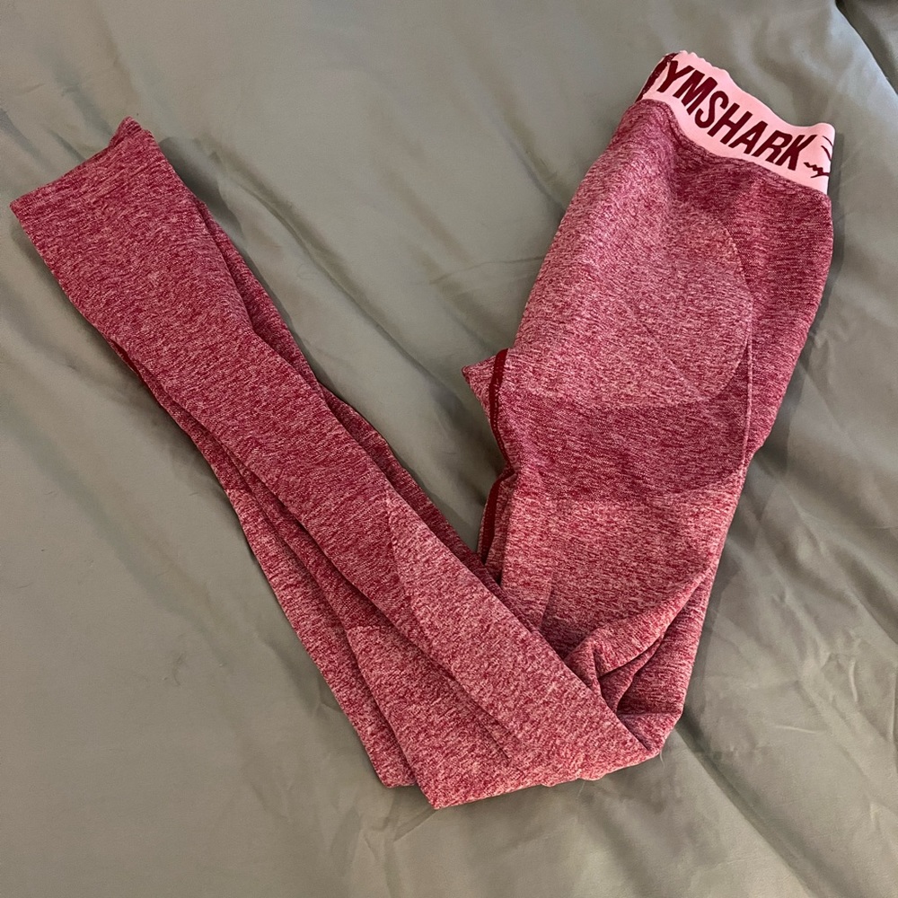 Gym shark leggings original collection.